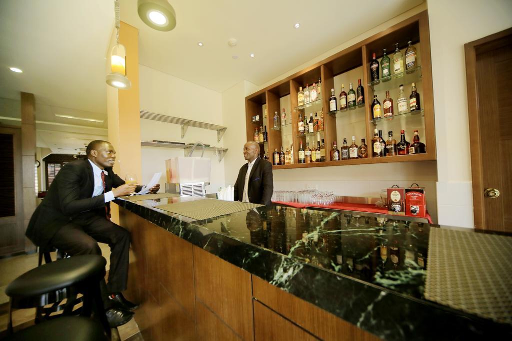 Hotel Africana Kampala Esterno foto