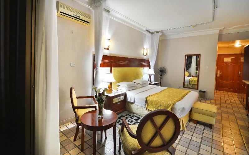 Hotel Africana Kampala Esterno foto