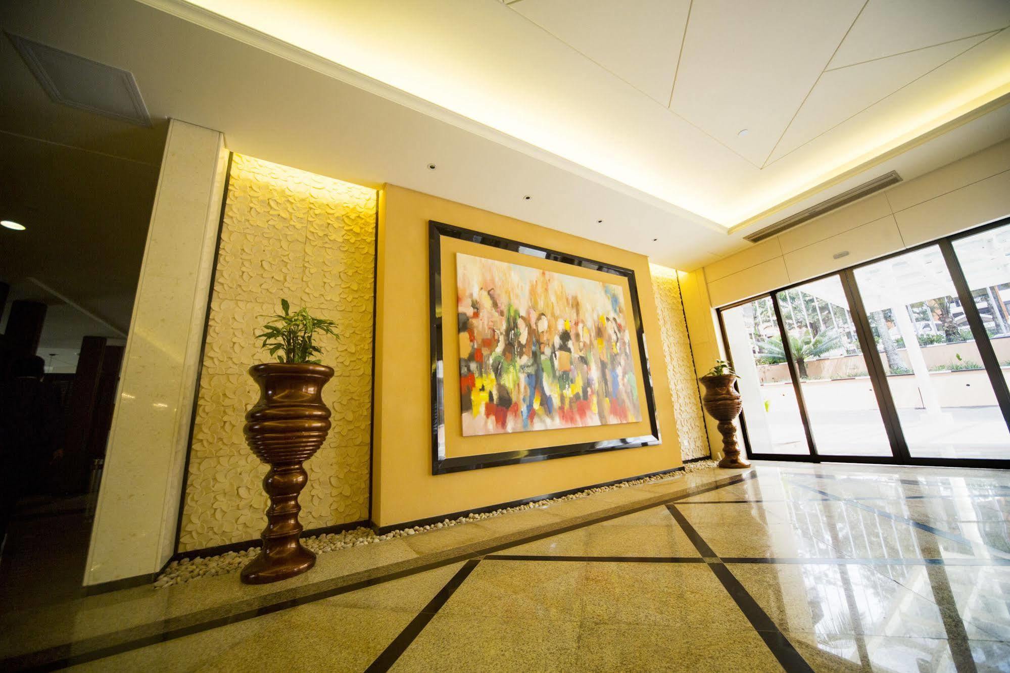 Hotel Africana Kampala Esterno foto